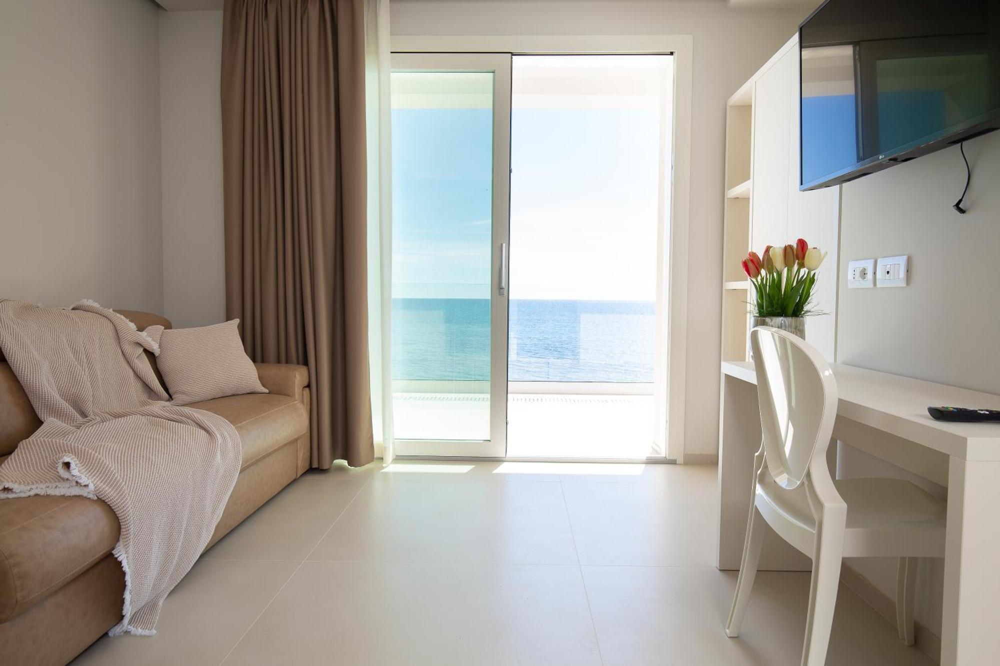 Scirocco Boutique Eco Hotel Torre Pali Buitenkant foto